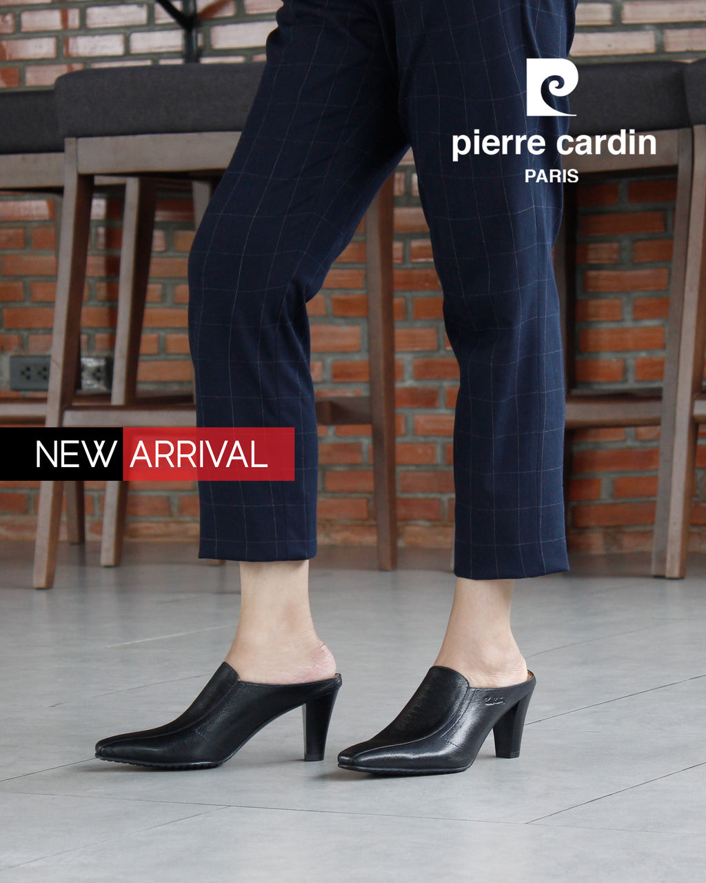 Pierre Cardin Muse ស្បែកជើងកែងខ្ពស់ពណ៌ក្រហម ម៉ូដែល 23SC302