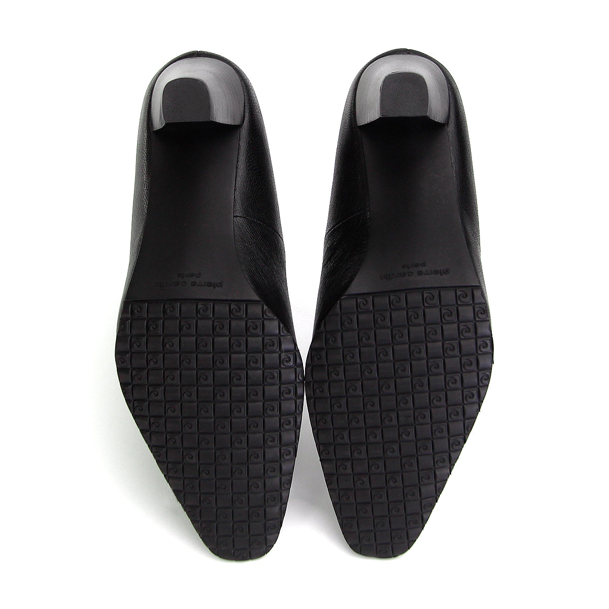 ស្បែកជើងកែងជើងនារី Pierre Cardin ទន់ស្រួលពាក់ ផលិតពីស្បែកសុទ្ធ សំរិទ្ធមាស ទំហំ 23WD314