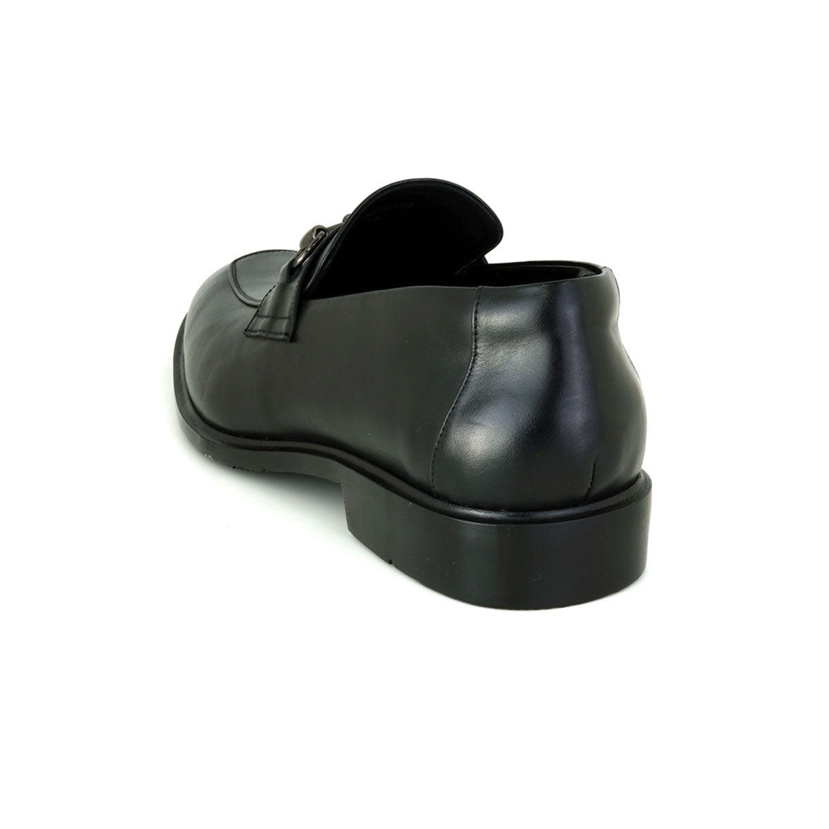ស្បែកជើងបុរស Pierre Cardin ស្បែកជើងកវែង និងរអិល ទន់ស្រួលពាក់ ផលិតពីស្បែកសុទ្ធ ពណ៌ខ្មៅ ម៉ូដែល 83TD161 